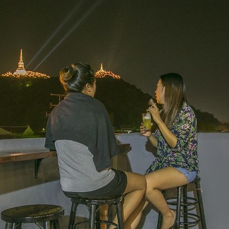 Chedi View Hostel Phetchaburi Eksteriør bilde